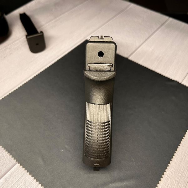Стартовий пістолет Retay Arms Glock 17 + 20 патронів , Глок 19 під холостий патрон 9мм, Сигнальний G19-1111 фото