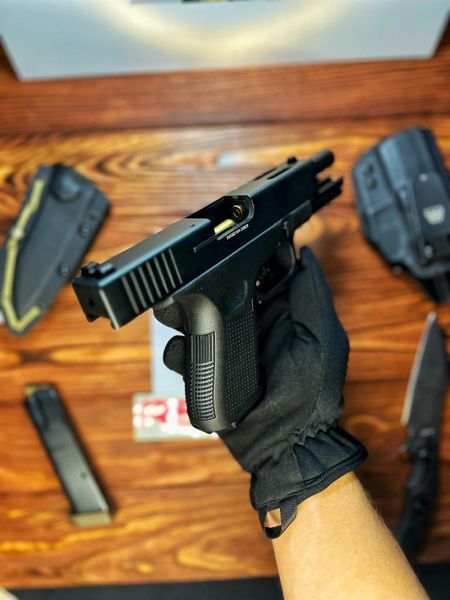 Стартовий пістолет Glock 19, Retay G19, Сигнальний пістолет під холостий патрон 9мм G19 фото